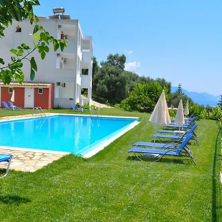 Apartman With Pool 